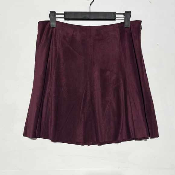 BB Dakota Kimber Faux Suede Skirt Aubergine Size 10 - Picture 3 of 8